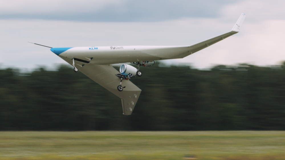 The Flying V — jbenad.com